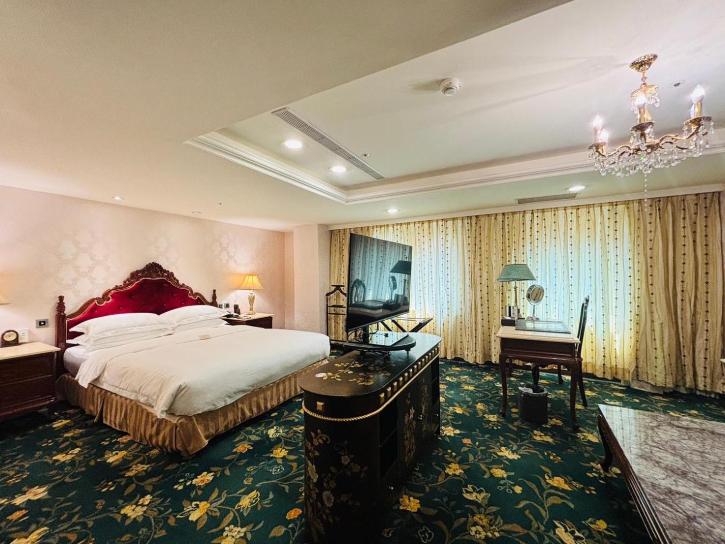 Royal Seasons Hotel Taipei ‧ Nanjing W. Bagian luar foto